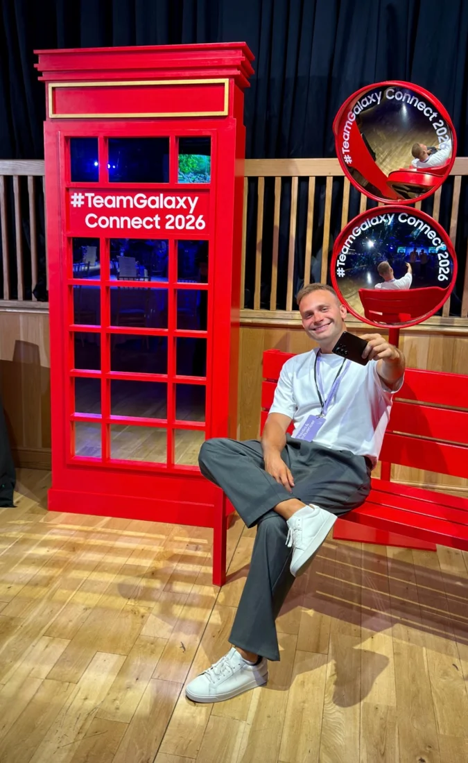 Andrew Wave at a Samsung activation